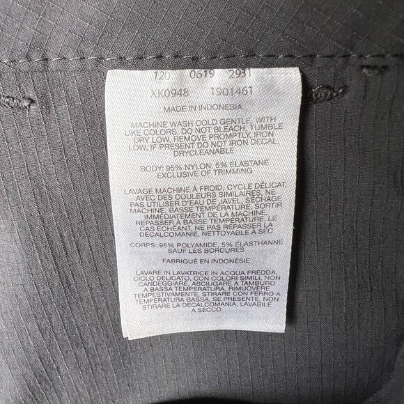 Columbia Sportswear Pants Womens Size 8 Dark Gray Hiking Capri Outdoor Gorpcore - Picture 15 of 16